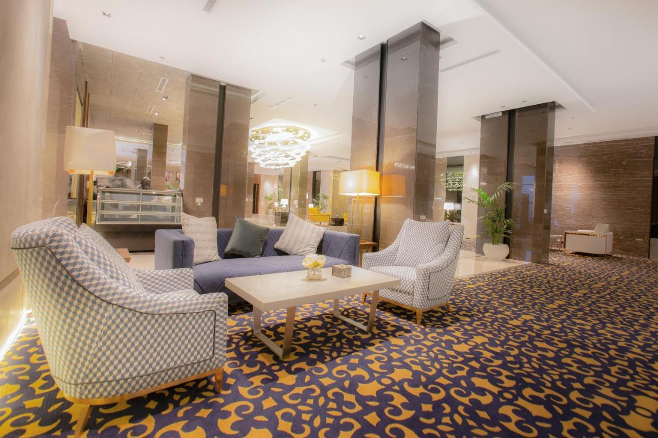 Azar hotel - فندق آزر Ahad Rafidah Kültér fotó