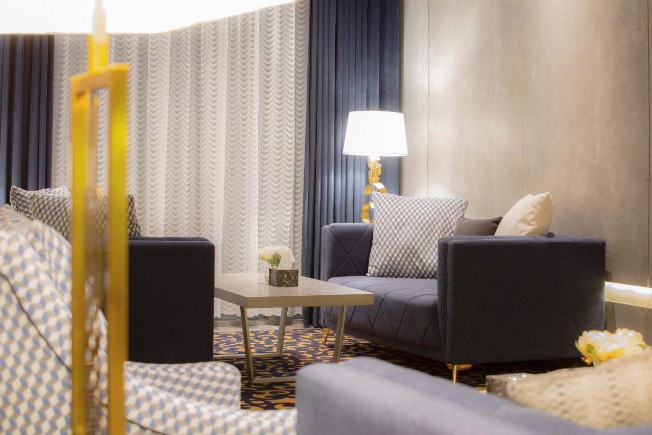 Azar hotel - فندق آزر Ahad Rafidah Kültér fotó