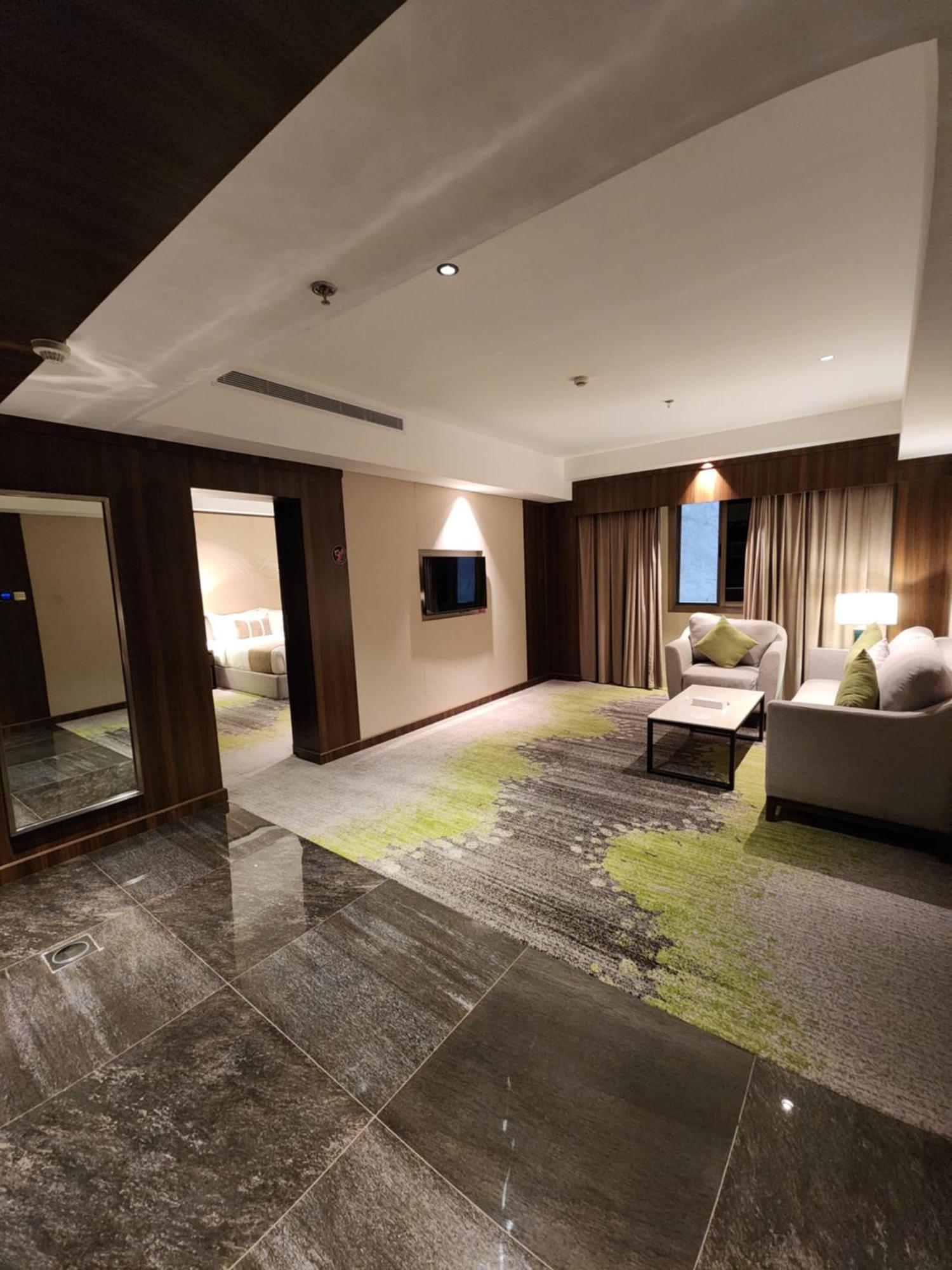 Azar hotel - فندق آزر Ahad Rafidah Kültér fotó