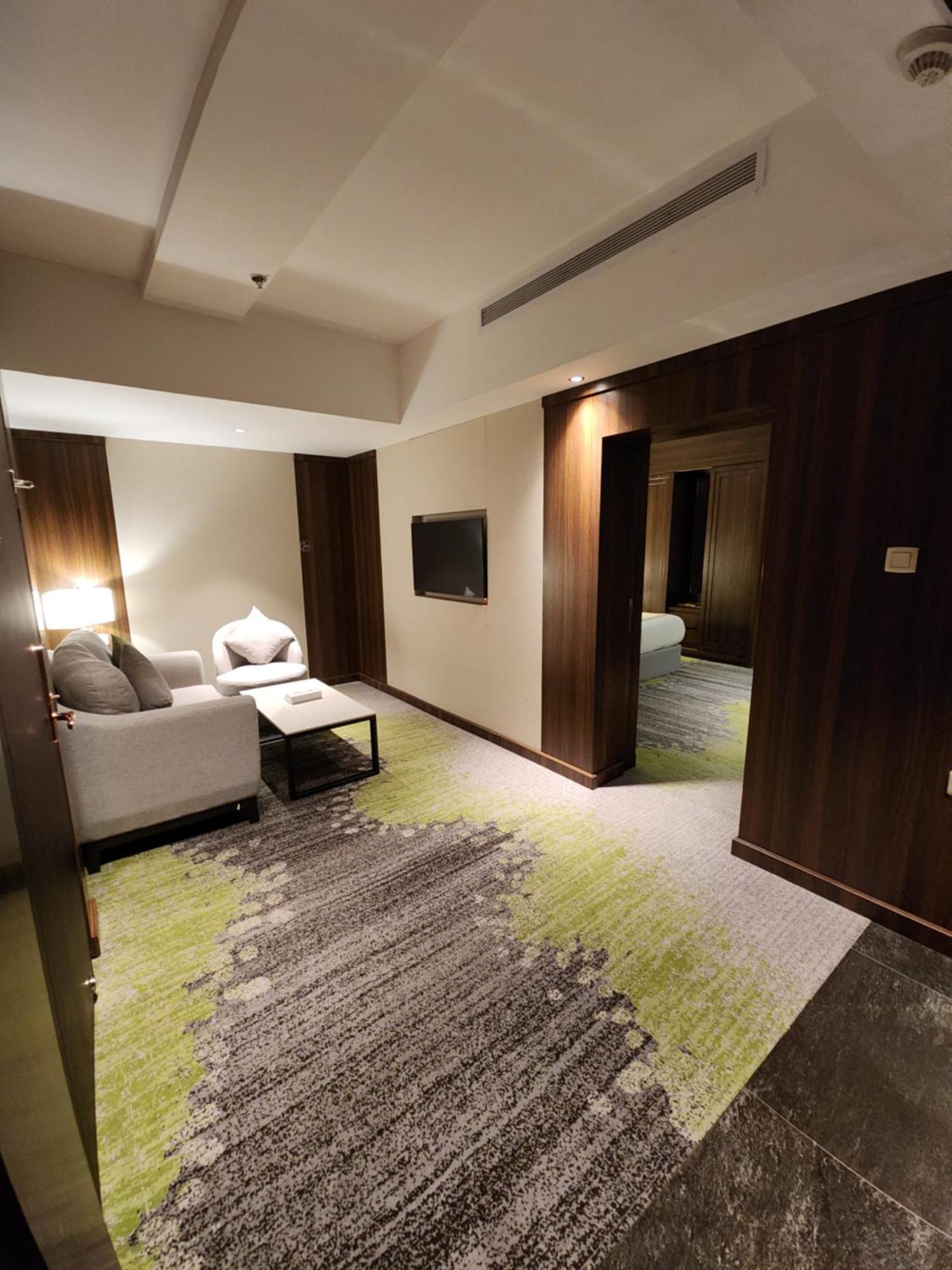 Azar hotel - فندق آزر Ahad Rafidah Kültér fotó
